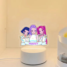 Lade das Bild in den Galerie-Viewer, KPop Demon Hunters Nachtlicht HunterX Deko Lampe, Zoey Rumi Mira Saja Boys Motive