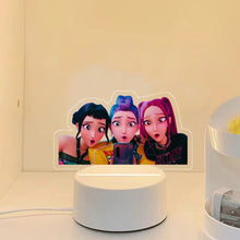 Lade das Bild in den Galerie-Viewer, KPop Demon Hunters Nachtlicht HunterX Deko Lampe, Zoey Rumi Mira Saja Boys Motive