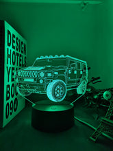 Lade das Bild in den Galerie-Viewer, SUV Hummer Lampe mit 3D Effekt und Farbwechsel kaufen