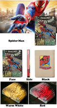 Lade das Bild in den Galerie-Viewer, Spider Man Comic Heft Nachtlicht, Lampe. kaufen