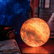 Lade das Bild in den Galerie-Viewer, Mond Galaxie Lampe, Nachtlicht, Mondlicht, Tischlampe, mit Farbwechsel, 3D Effekt kaufen