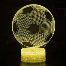 Lade das Bild in den Galerie-Viewer, Fußball Lampe als Nachtlicht mit Farbwechsel und 3D Effekt kaufen