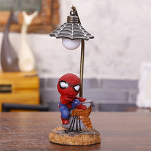 Lade das Bild in den Galerie-Viewer, Spiderman Nachtlicht, Nachtlampe Spider Man Lampe kaufen