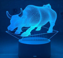 Lade das Bild in den Galerie-Viewer, Farbwechsel Nacht Licht mit Bullen Motiv kaufen