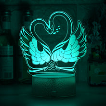 Lade das Bild in den Galerie-Viewer, Romantisches Deko Lampe Nachlicht mit Schwan Herz Liebe Motiv kaufen