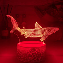 Lade das Bild in den Galerie-Viewer, Nachtlicht mit 3D Illusion und Hai Motiv kaufen