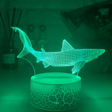 Lade das Bild in den Galerie-Viewer, Nachtlicht mit 3D Illusion und Hai Motiv kaufen