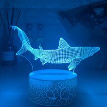 Lade das Bild in den Galerie-Viewer, Nachtlicht mit 3D Illusion und Hai Motiv kaufen