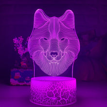 Lade das Bild in den Galerie-Viewer, Deko Lampe Nachtlicht mit Wolf Motiv - Leuchtet in verschiedenen Farben kaufen