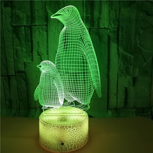 Lade das Bild in den Galerie-Viewer, Nacht Lampe mit Pinguin Motiv und Farbwechsel kaufen