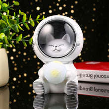Lade das Bild in den Galerie-Viewer, LED-Astronaut Nachtlampe Nacht Licht kaufen