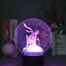 Lade das Bild in den Galerie-Viewer, Nachtlicht mit Glaskugel Winter Motiv und Farbwechsel kaufen