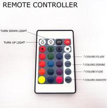 Lade das Bild in den Galerie-Viewer, 3D LED Trompeten Lampe mit Farbwechsel Effekt bis zu 7 Farben kaufen