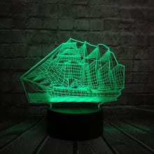 Lade das Bild in den Galerie-Viewer, Segelschiff Lampe mit magischen 3D Effekt und Farbwechsel kaufen