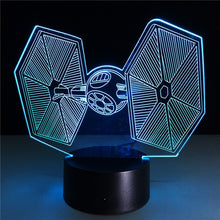 Lade das Bild in den Galerie-Viewer, Star Wars TIE Fighter Farbwechsel Lampe 3D Effekt kaufen