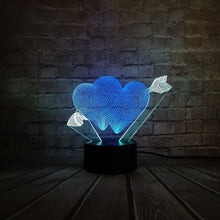Lade das Bild in den Galerie-Viewer, Lampe mit 3D Effekt und romantischen Herz / Liebe Motiv kaufen