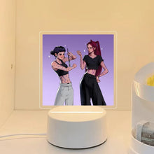 Lade das Bild in den Galerie-Viewer, KPop Demon Hunters Nachtlicht HunterX Deko Lampe, Zoey Rumi Mira Saja Boys Motive
