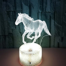 Lade das Bild in den Galerie-Viewer, Wundervolles Nachtlicht mit Pferde Motiv kaufen
