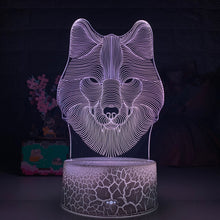 Lade das Bild in den Galerie-Viewer, Deko Lampe Nachtlicht mit Wolf Motiv - Leuchtet in verschiedenen Farben kaufen
