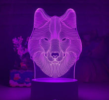 Lade das Bild in den Galerie-Viewer, Deko Lampe Nachtlicht mit Wolf Motiv - Leuchtet in verschiedenen Farben kaufen
