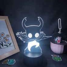 Lade das Bild in den Galerie-Viewer, Hollow Knight Lampe Nachtlicht 3D Effekt, Farbwechsel kaufen

