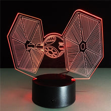 Lade das Bild in den Galerie-Viewer, Star Wars TIE Fighter Farbwechsel Lampe 3D Effekt kaufen
